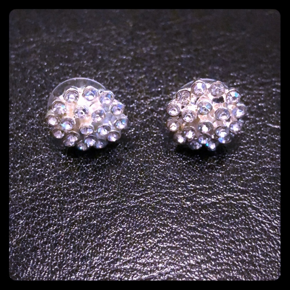 💎 Fashion Earrings